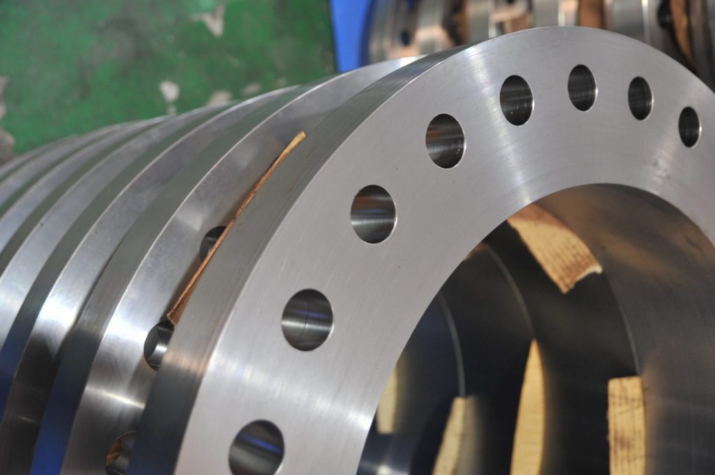Welding neck flange — Class 900