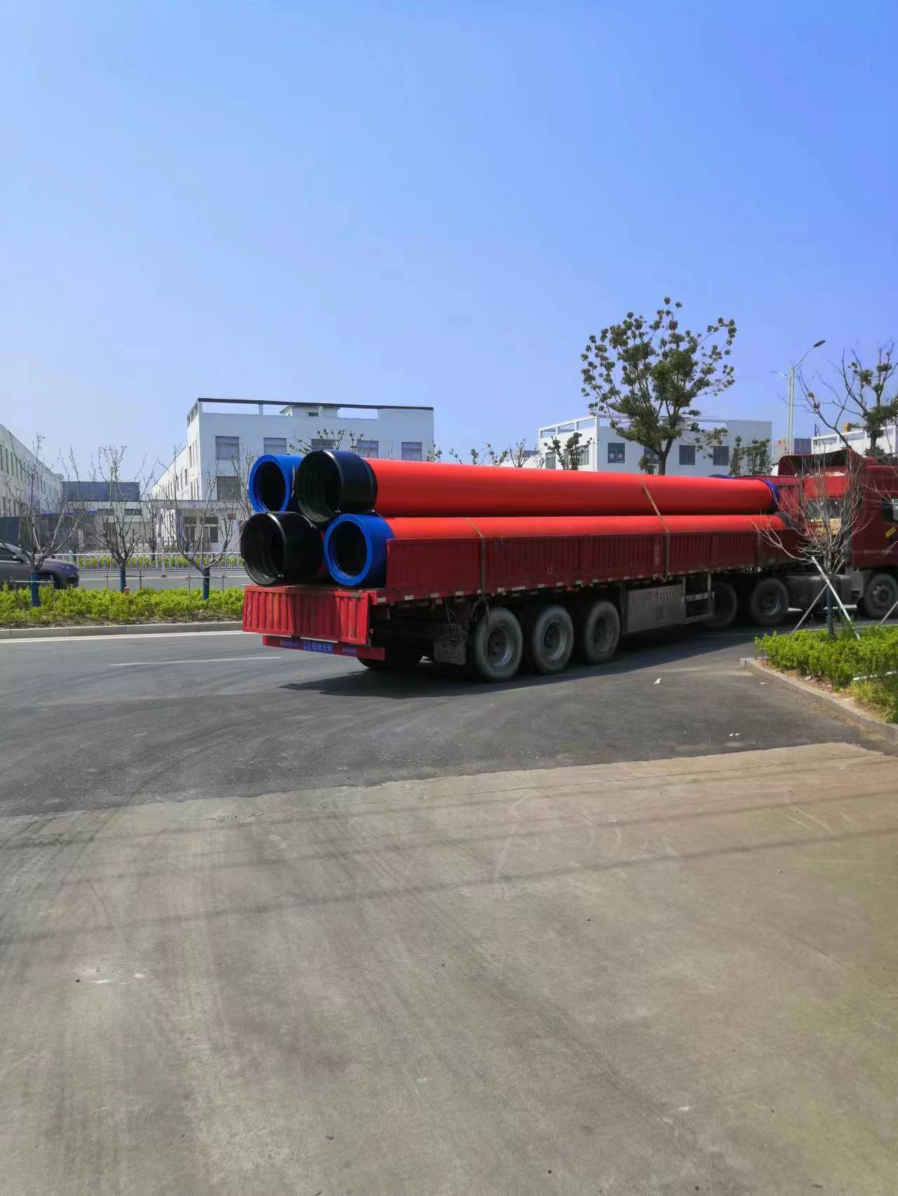 Large-diameter conductors — loaded on truck